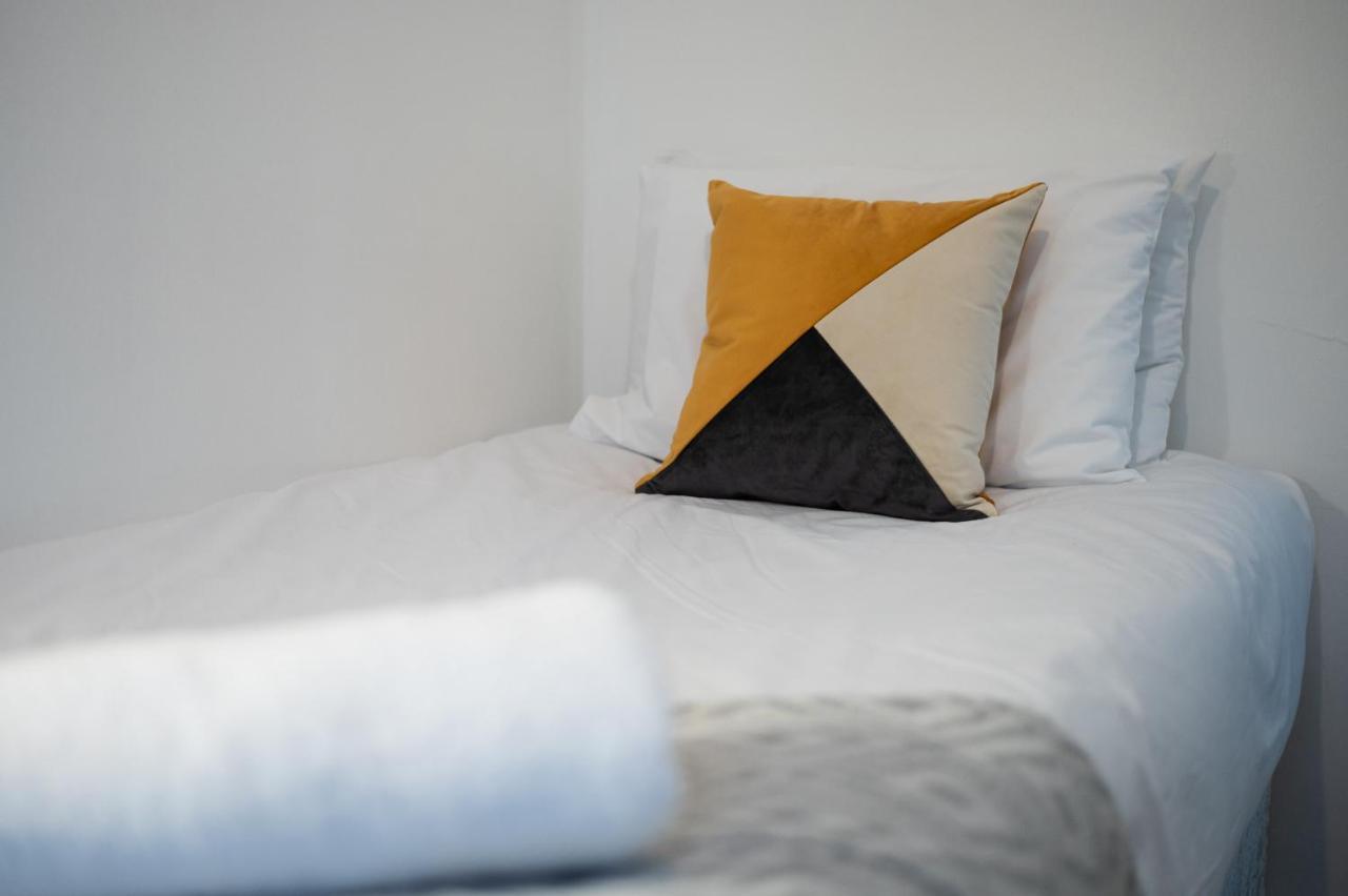 Parking, Smart Tv'S In All Rooms! Swansea Ngoại thất bức ảnh