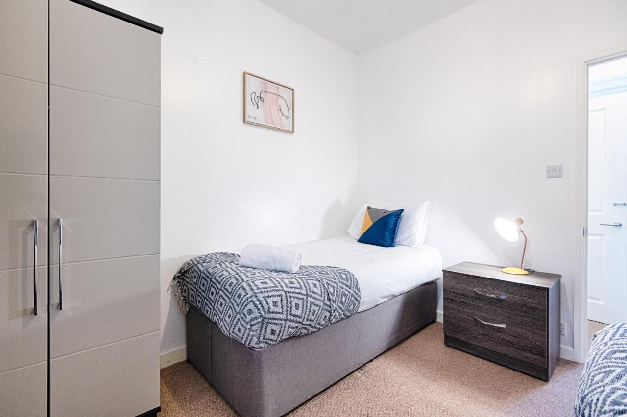 Parking, Smart Tv'S In All Rooms! Swansea Ngoại thất bức ảnh